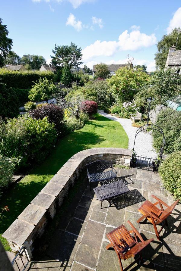 Ashfield House Hotel Grassington Kültér fotó The garden of the house